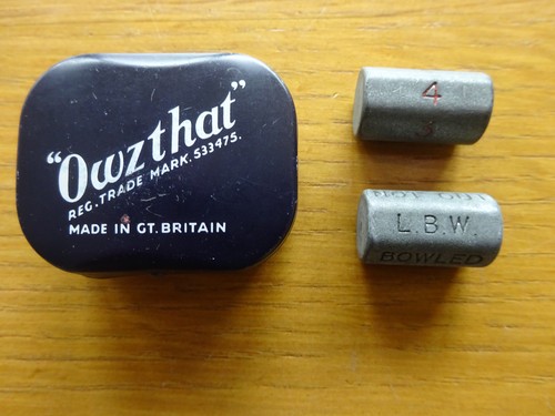 Vintage owzthat pocket sized - "owzthat", pocket-sized