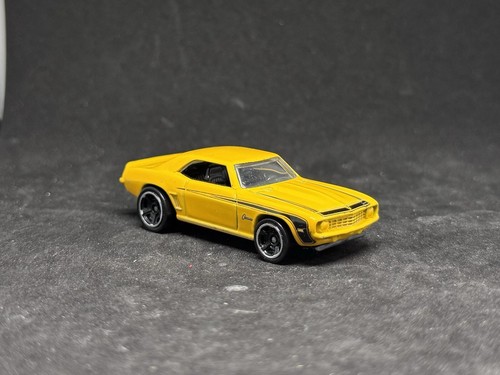 Hot wheels copo - hot, camaro