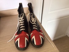 Dr Marten Union Jack Boots