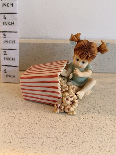 Enesco little kitchen - my,
