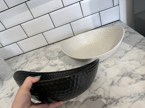 2ceramic fruit bowl - black, and