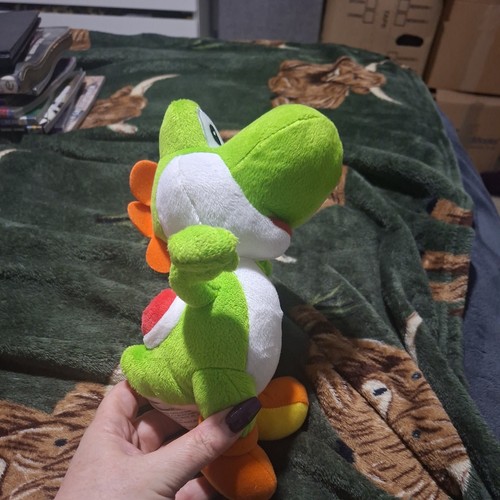 Nintendo yoshi plush soft - nintendo,