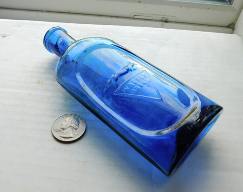 Stunning blue pictorial - stunning,