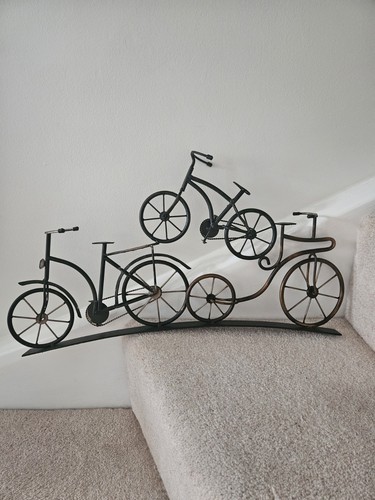 Metal bicycle artwork - metal, artwork.