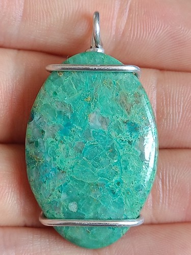 Chrysocolla pendant natural