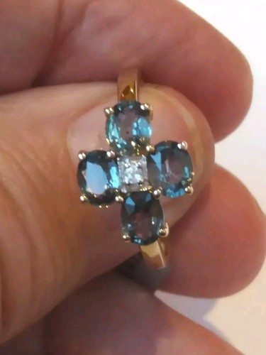 Sapphire ring 9ct - sapphire,
