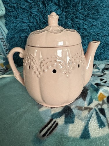 Scentsy vintage style teapot - scentsy,
