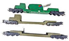 Rake Of 3 Triang Battle Space