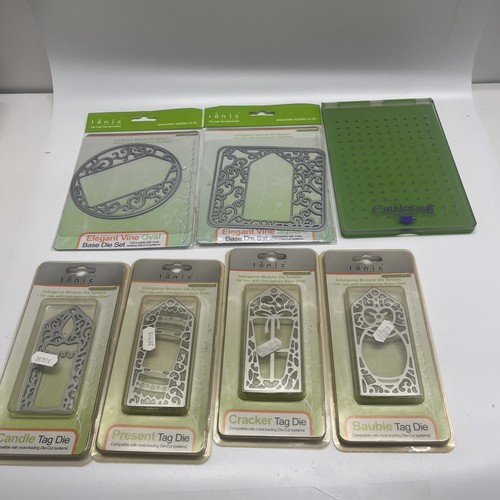 Tonic studio die cut bundle - studio,