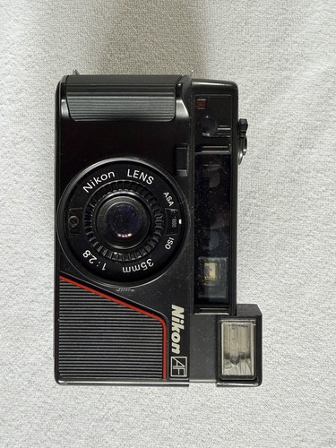 Nikon l35af 35mm point - nikon,