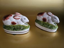 PAIR OF STAFFORDSHIRE Mantle