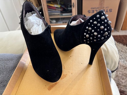 Black suede style - suede-style, high-heel