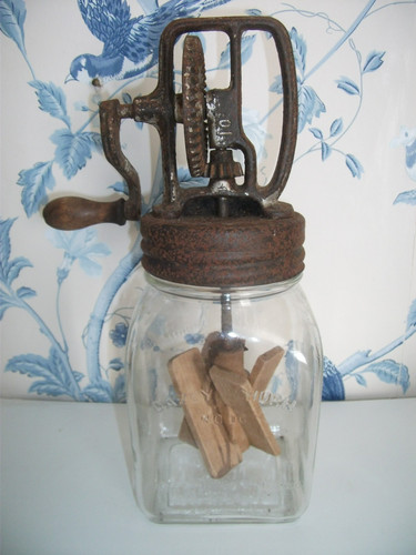 Vintage butter churn dazy - vintage,