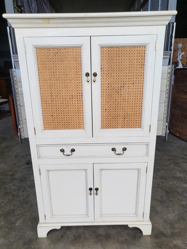 Laura ashley linen - laura,