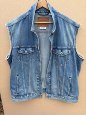 Levi’s Trucker Jacket “cut” size L / XL