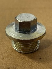 Yamaha XS400 Engine Plug Screw