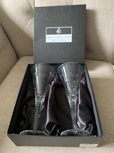 Royal doulton pair - royal,