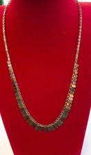 VINTAGE 9ct TRI COLOUR GOLD