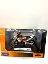 KTM 690 Enduro R Motorcycle