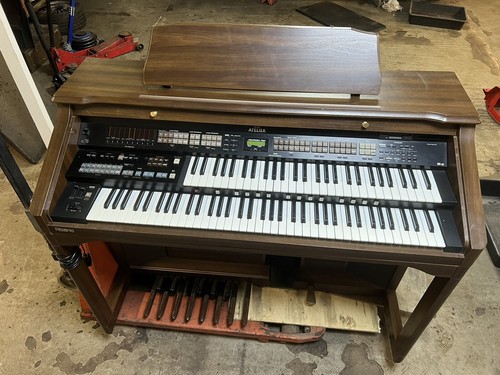 Roland organ - roland, 70