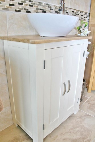 Bathroom vanity unit off - bathroom,
