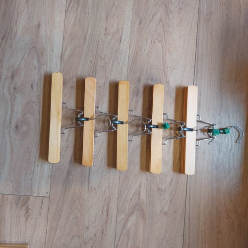 Wooden clamp coat hangers - 5,