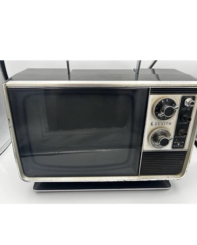 Vintage zenith black white - 12",
