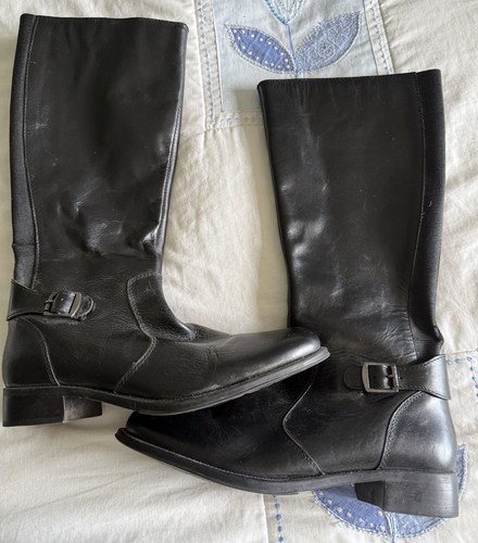 Long boots - long,