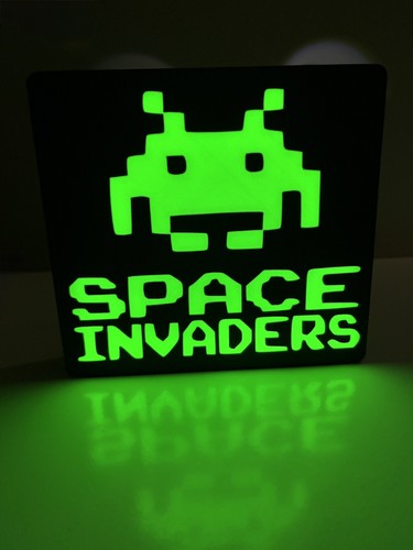 Space invaders led light box - space,