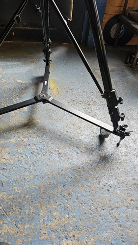 Manfrotto 127 basic dolly - manfrotto,