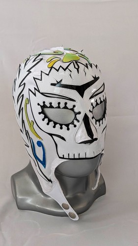 Muertos wrestling mask - muertos,