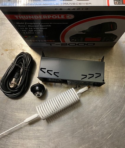 Thunderpole 2000 mobile - t-2000, cb
