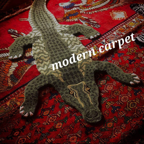 Crocodile shaped area - shaped, rug