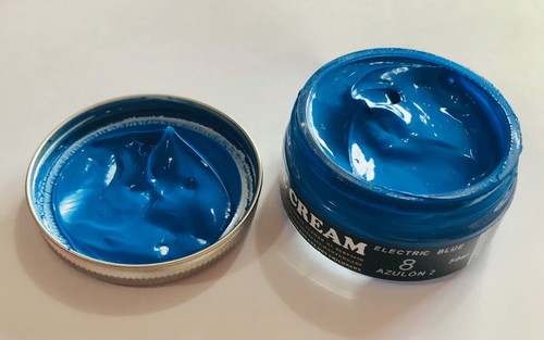 Blue leather renovator - /, shoe