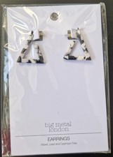 Big Metal London black white