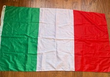 Italian Flag 3ft x 5ft  Material - great for theme night or sporting event