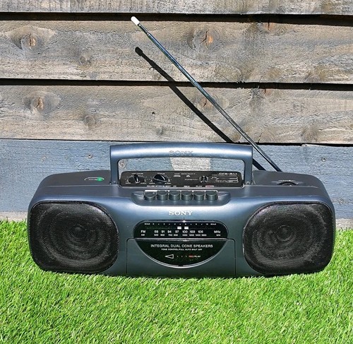 Sony portable radio - sony, am/fm