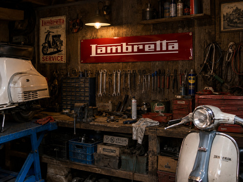Lambretta scooter porcelain - scooter,