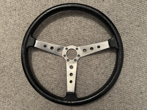 Hellebore steering wheel - hellebore,