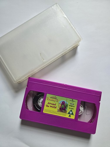 Barney the purple dinosaur - barney,