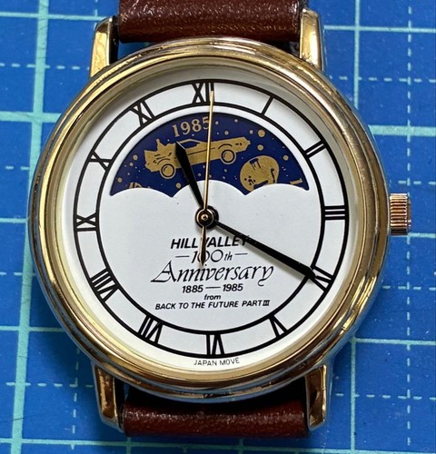 Back the future watches - back, 3