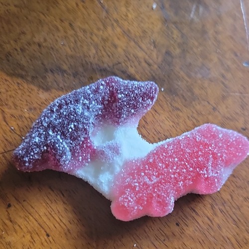 Deformed haribo with extra - with,