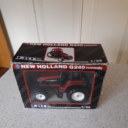 Ertl new holland g240 - 1:32,