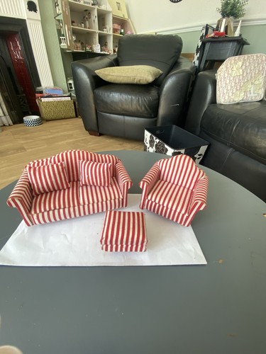 Dolls house unbranded - dolls,