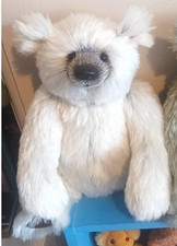 One kind artist bear - one,