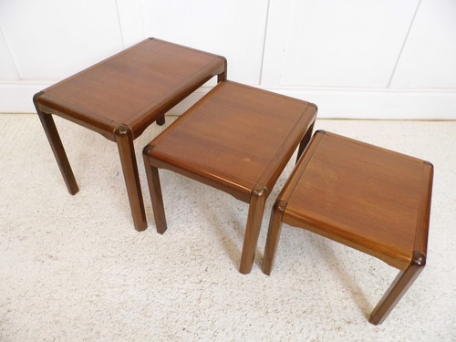 Vintage danish nest teak - of,