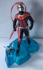 Disney Store Marvel Ant Man ? & Subatomic Wasp ? Christmas Tree ? Decoration