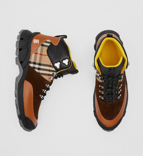Burberry boots beige check - -,