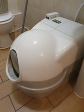 Cat Genie Automatic Cat Litter Box self cleaning machine 