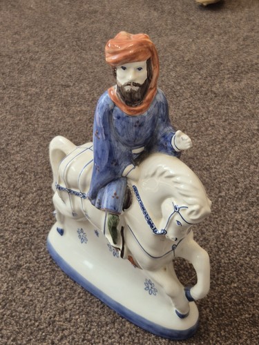 Rye pottery canterbury tales - rye,